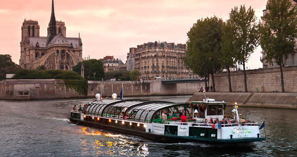 paris-tour-boat-seine-river.jpg