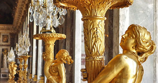 paris-tour-versailles-golden-sculptures.jpg